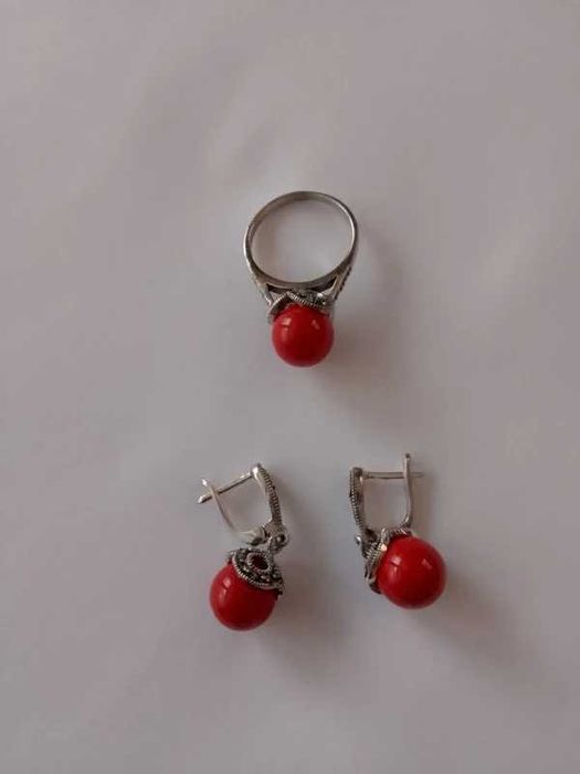 Set de argint si coral rosu
