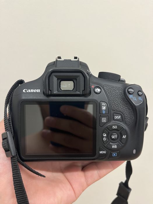 Canon 1200d продам