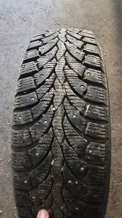 Продам резину в отличном состоянии