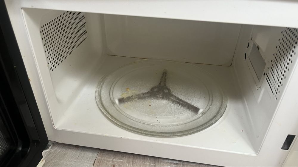 Микроволновая печь