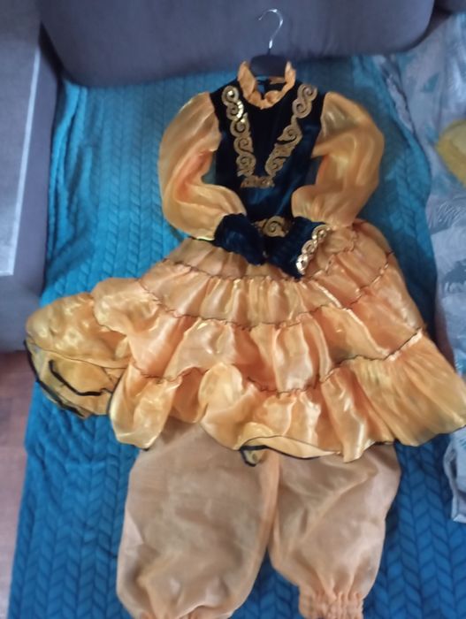 Национальное казахское платье