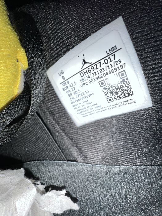 Jordan 4 YELLOW THUNDER 42.5