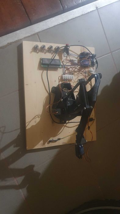 Proiect Arduino licenta Esp32 Luucrarea Robotica Mecatronica facultate