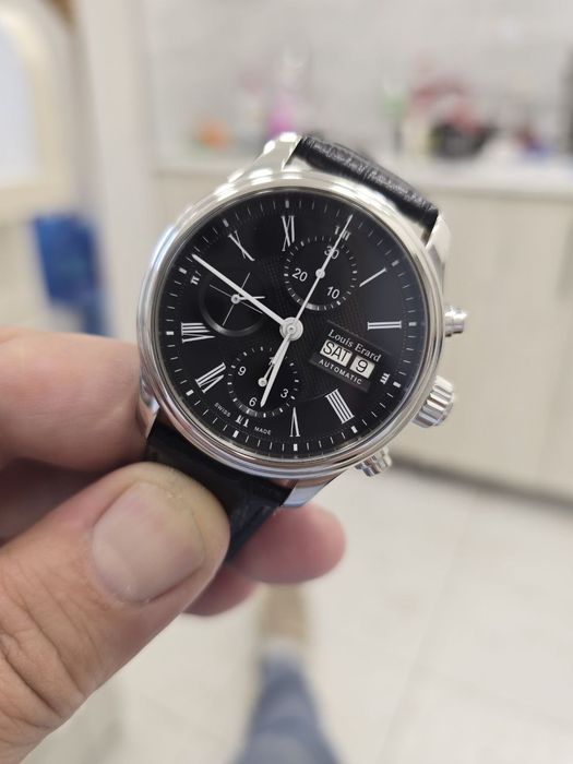 Швейцарские часы Louis Erard Heritage Chronograph