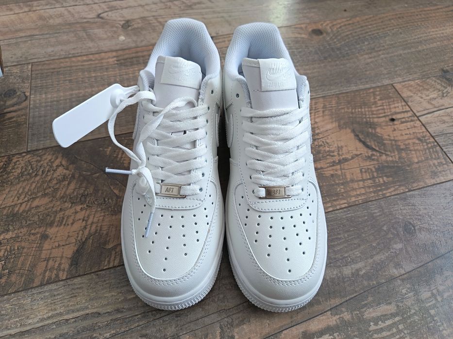 Nike Air Force 1 07'