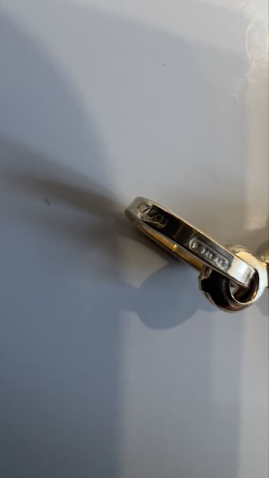 Cruce aur galben 18k noua. Greutate: 1.65g