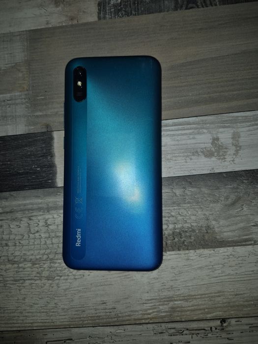 В продаже телефон Xiaomi Redmi 9A