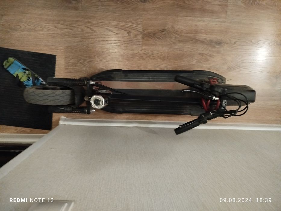 Продам электросамокат SEULAP срочно