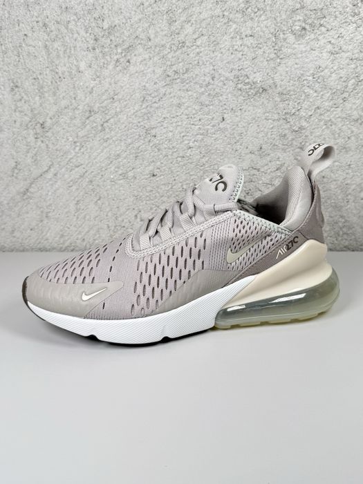 Nike Air Max 270 Essential Light Iron Grey