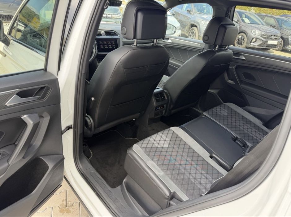 Vw tiguan allspace 2023 4x4 200cp matrix