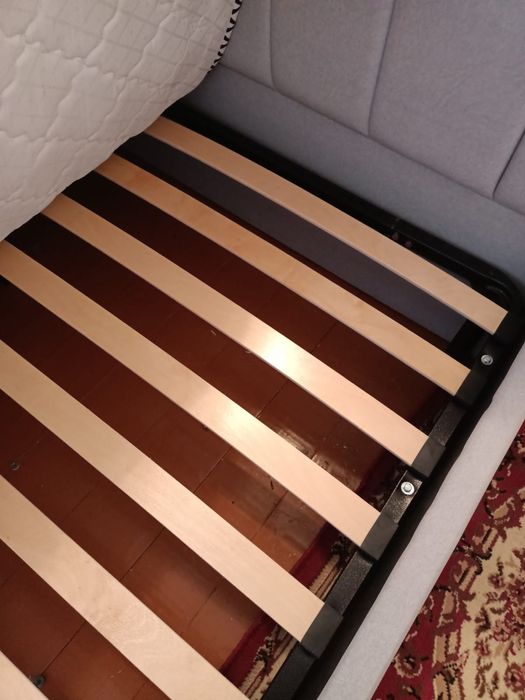 Продам кровать новая