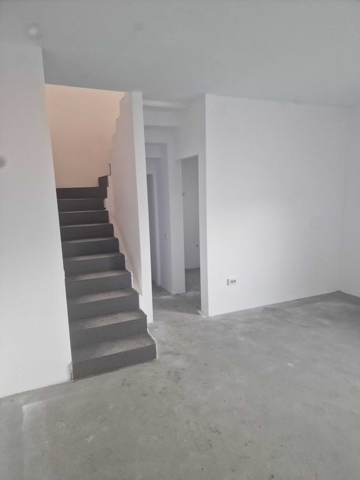 Vand casa  zona Barierei Braila cu supafata 125mp