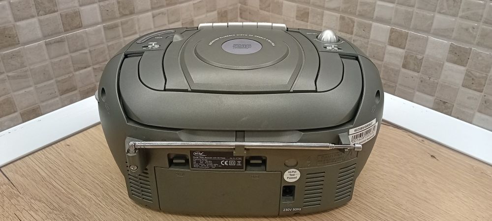 Radio Elta casetofon