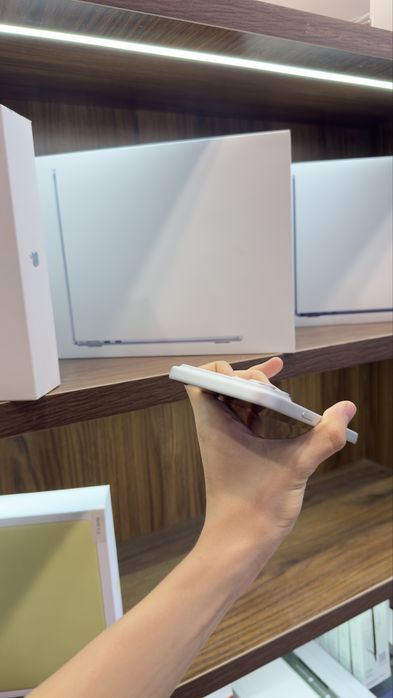 iphone 17 pro max naxtka