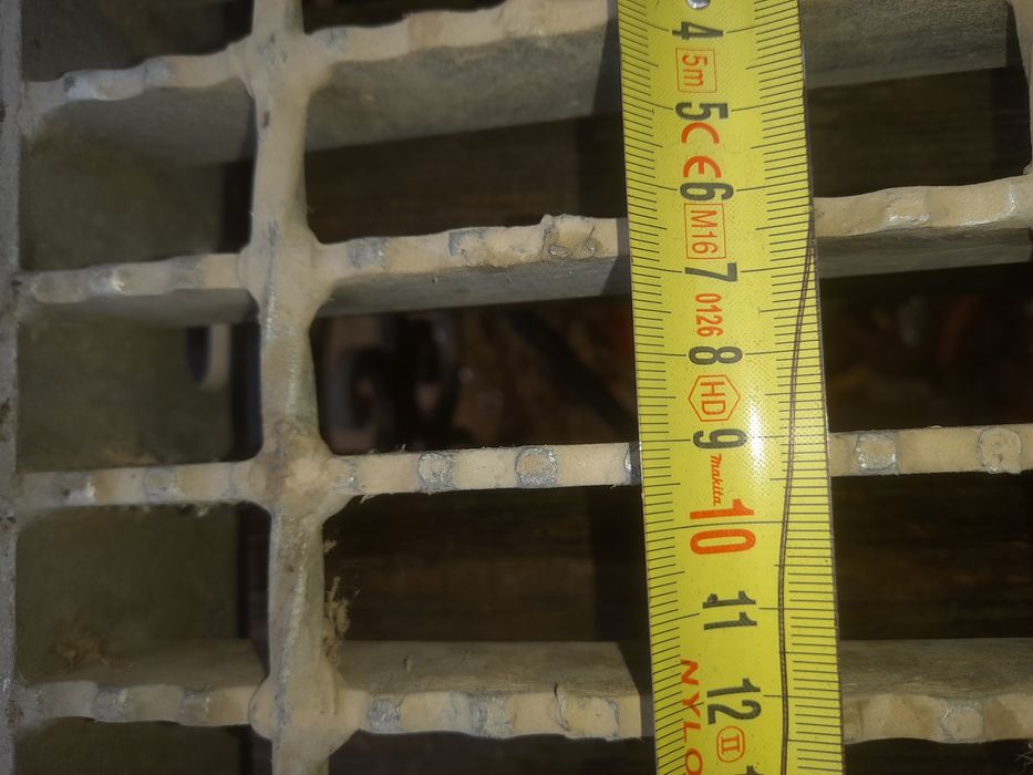 Саты сатылады. Продаются ступеньки