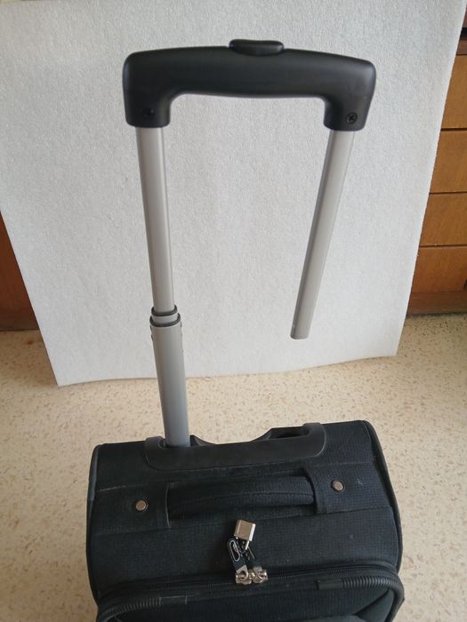 Куфар на колелца