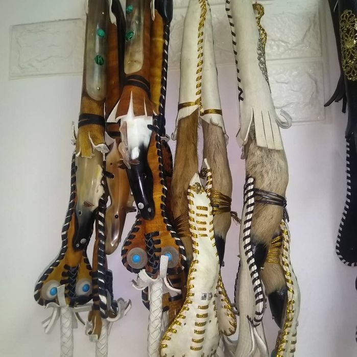 Қамшы,камшы,плеть,