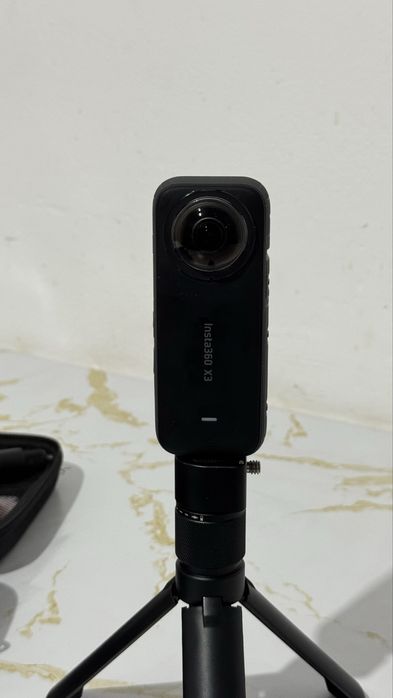 Экшн камера Insta 360 x3