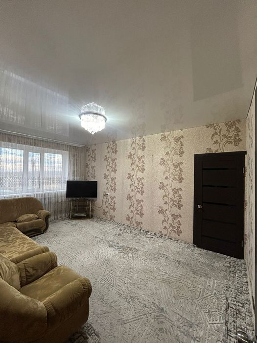 4 комнатная квартира. Продам