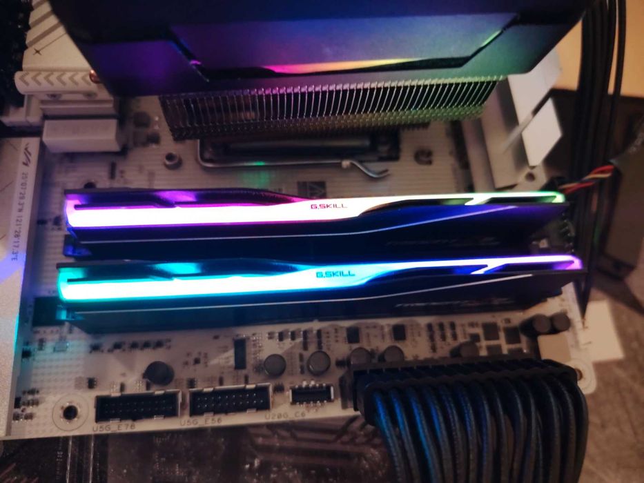 Рам памет G.SKILL Trident Z Neo RGB 32GB (2x16GB) DDR5 6000MHz Intel XMP / AMD EXPO