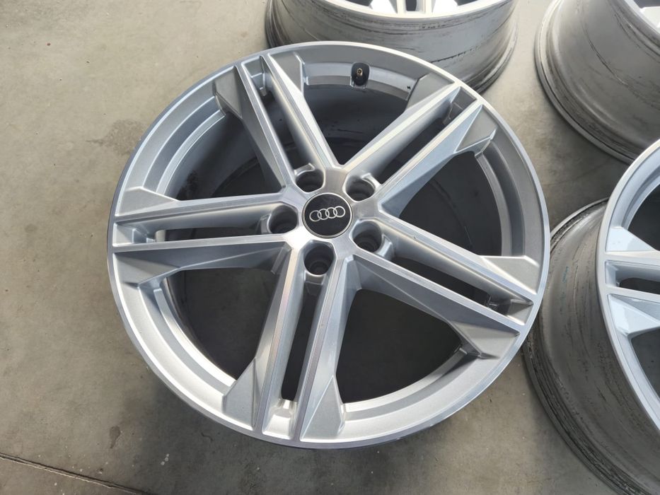 Jante Audi Q5 A6 A4 R19 originale stare foarte buna