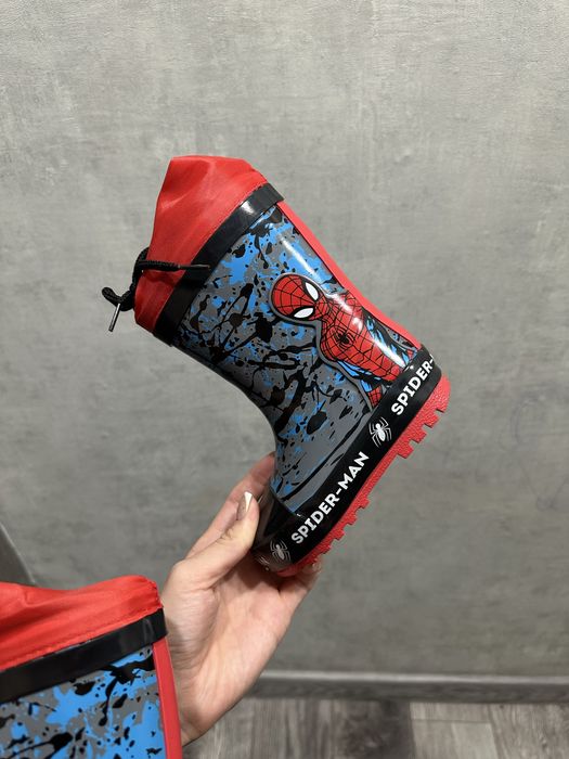 Резиновые сапоги