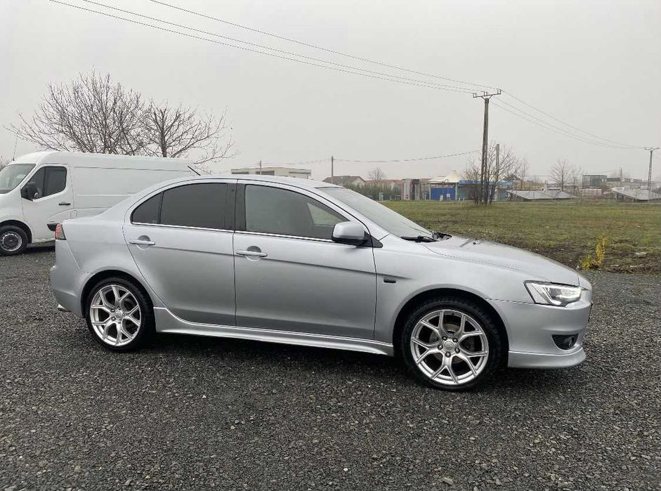 MITSUBISHI Lancer 2009 — imagine 3