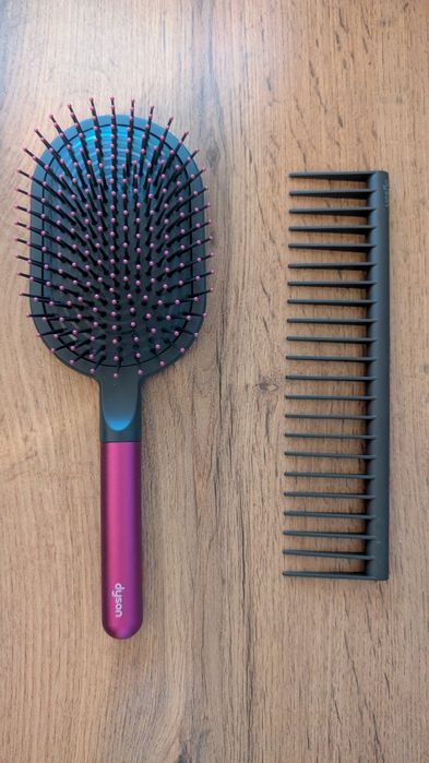 Dyson гребень, массажная расческа