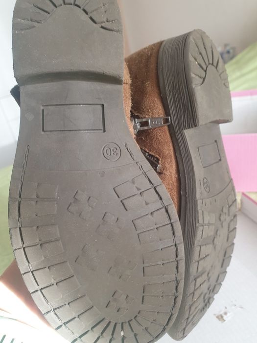 Гумени и зимни боти