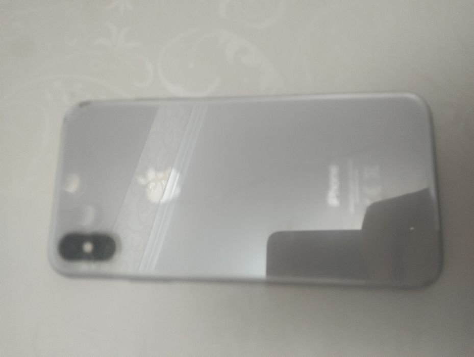 Продам iphone X 64GB