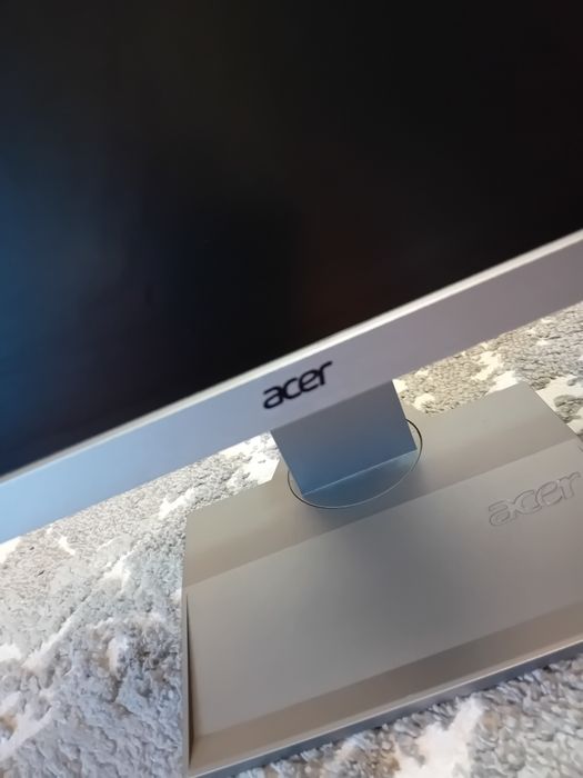Monitor  Acer pentru Pc .