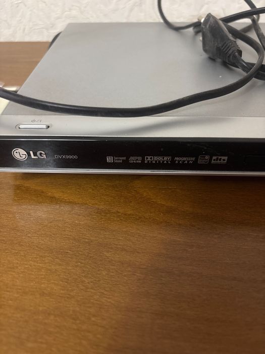 LG DVD player DVX9900