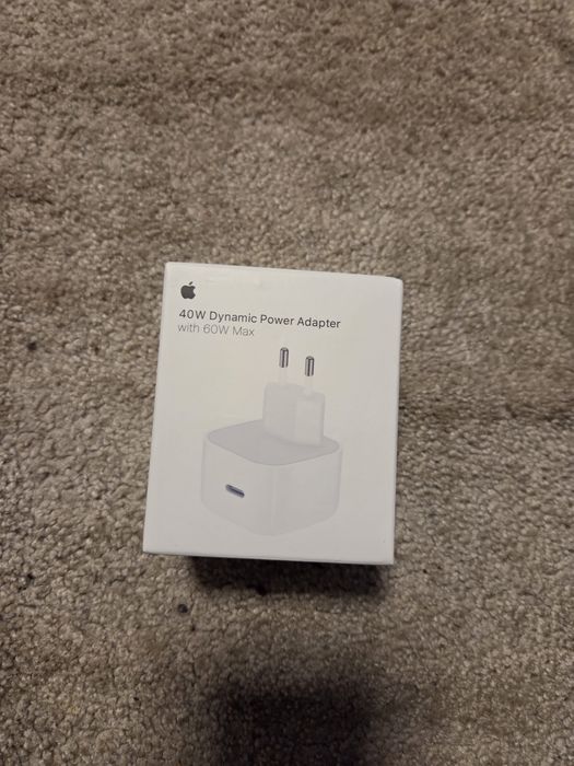 Adaptor Fast Charger Dynamic 40W - 60W,