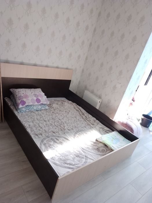 Продам Кровать 200х160