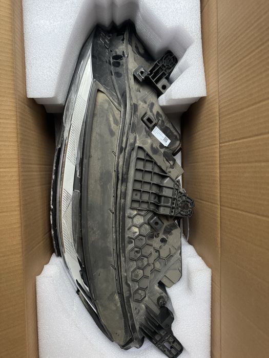 Byd yuan up chap oldi farasi, rodnoyi,100% ishlidi, optikasi singan