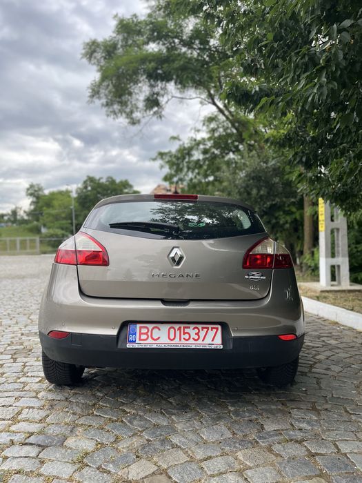 RENAULT Megane 2012 — imagine 2