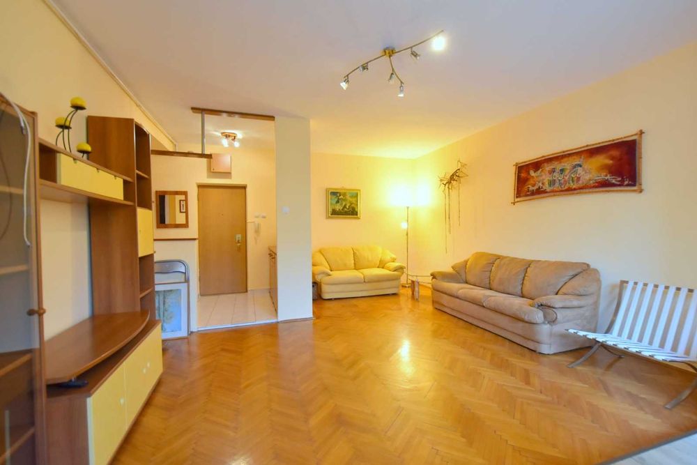 Inchiriez apartament 2 camere in zona Neptun Timisoara