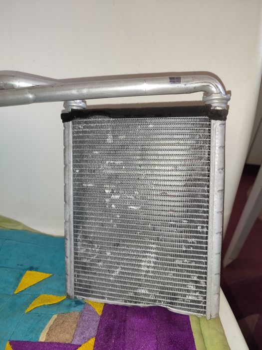 Тойота Ярис 90. Тойота Витц. Радиатор печки. Оригинал. Из Японии.
