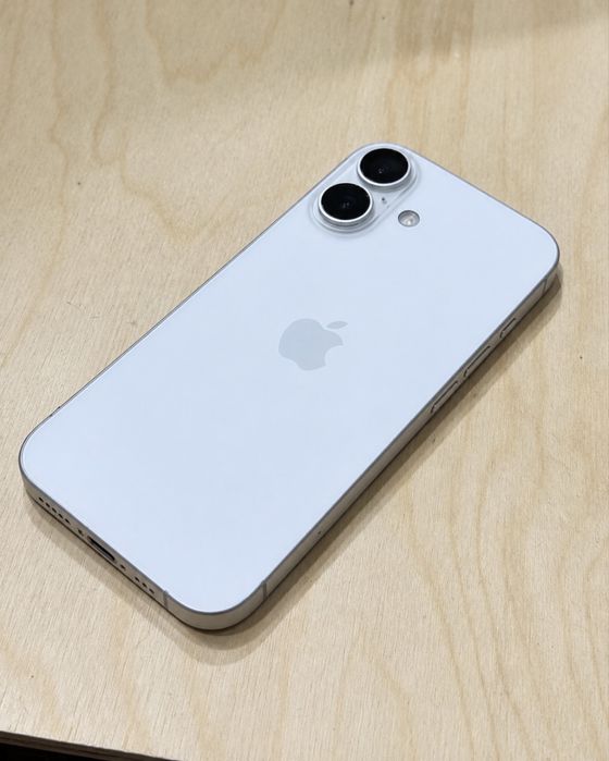 IPHONE 16 в Идеальном состоянии