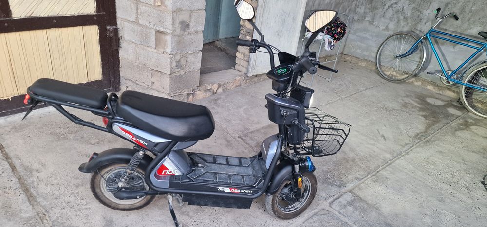 Электро скутер 350$