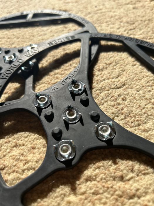 Продам антискользители на обувь