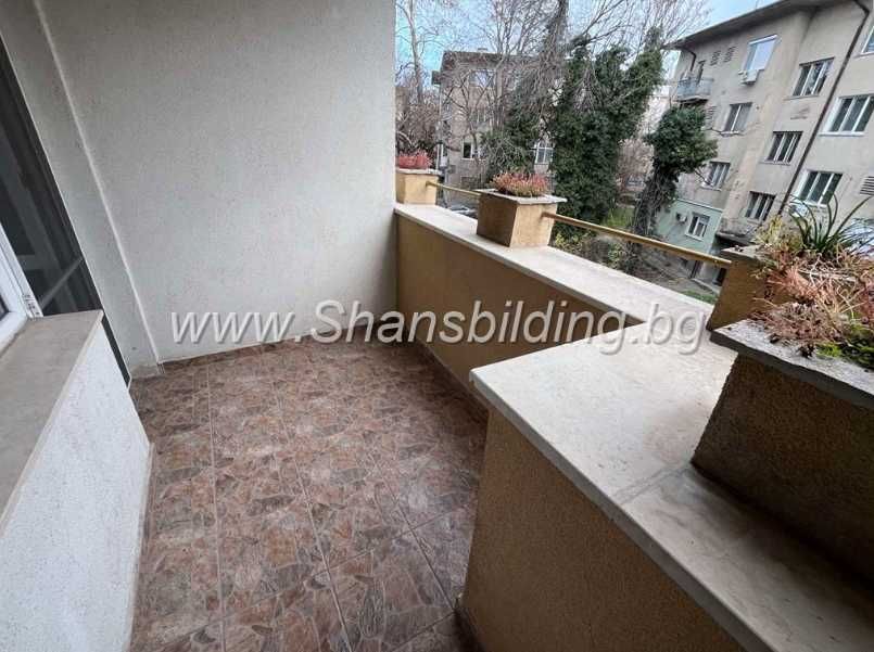 Дава се под наем Офис в Пловдив, Сточна гара - 120 кв.м за 618.12 € - Снимка #2