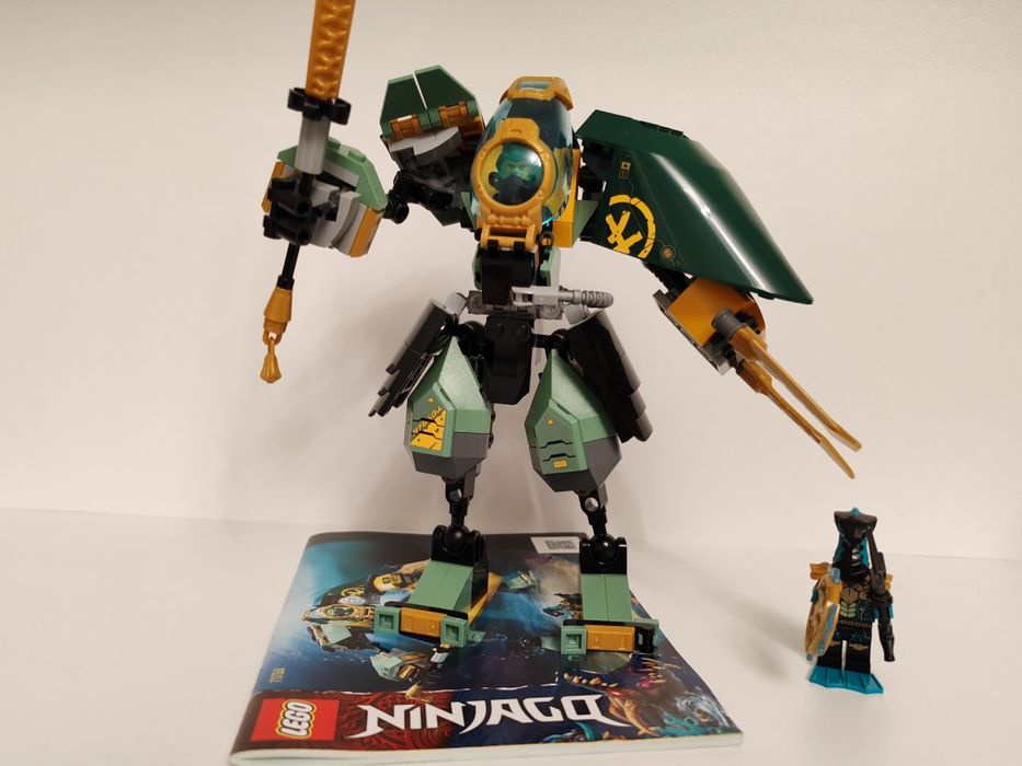Lego Ninjago Robotul Hirdo al lui Lloyd