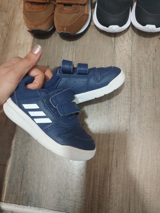 Детски маратонки и боти