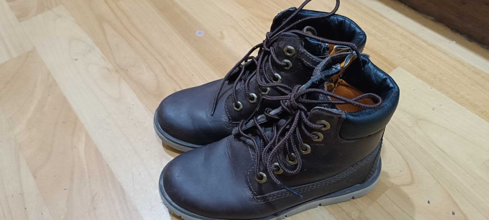 Ботинки для мальчика 30 размера Timberland новые