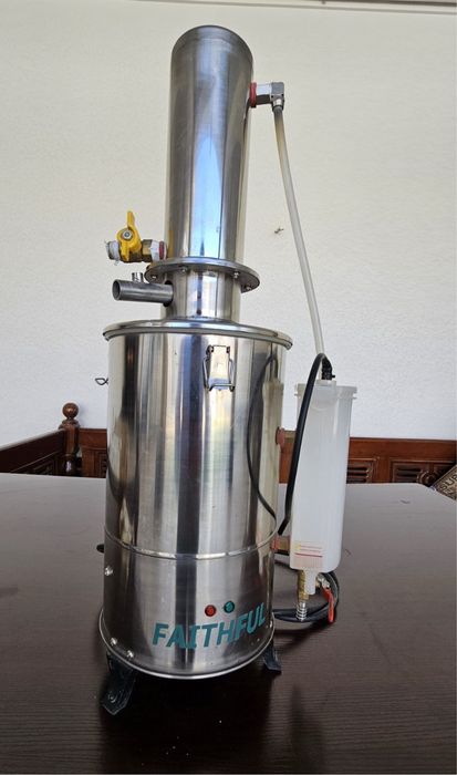 Дистиллятор модели DZ-5LIII (5 л/ч),