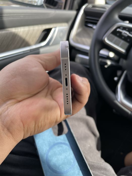 Продается Iphone 12 64 GB