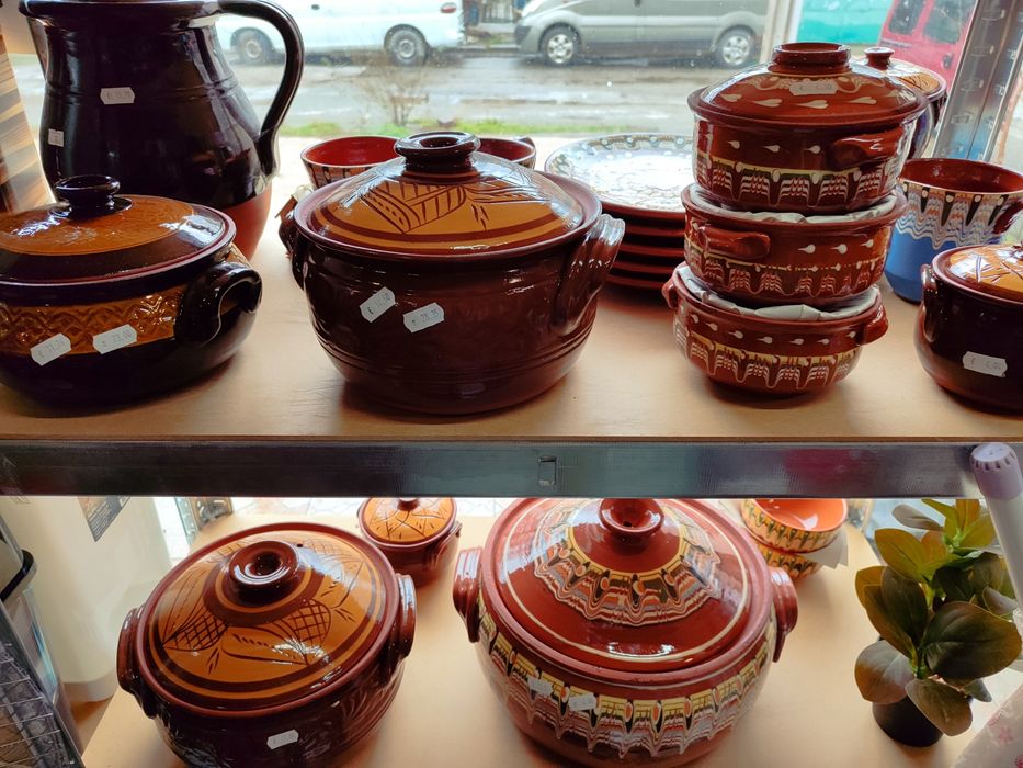 Глинени гювечи и гювечета български