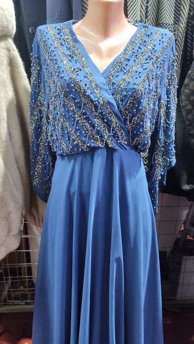 Шикарное нарядное платье