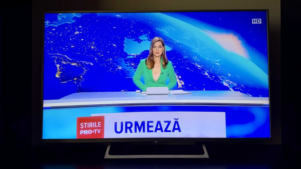 Sony Bravia 55XE7077 2018 55" / 139 cm / 4K Ultra HD / cu DEFECT - se restarteaza ocazional